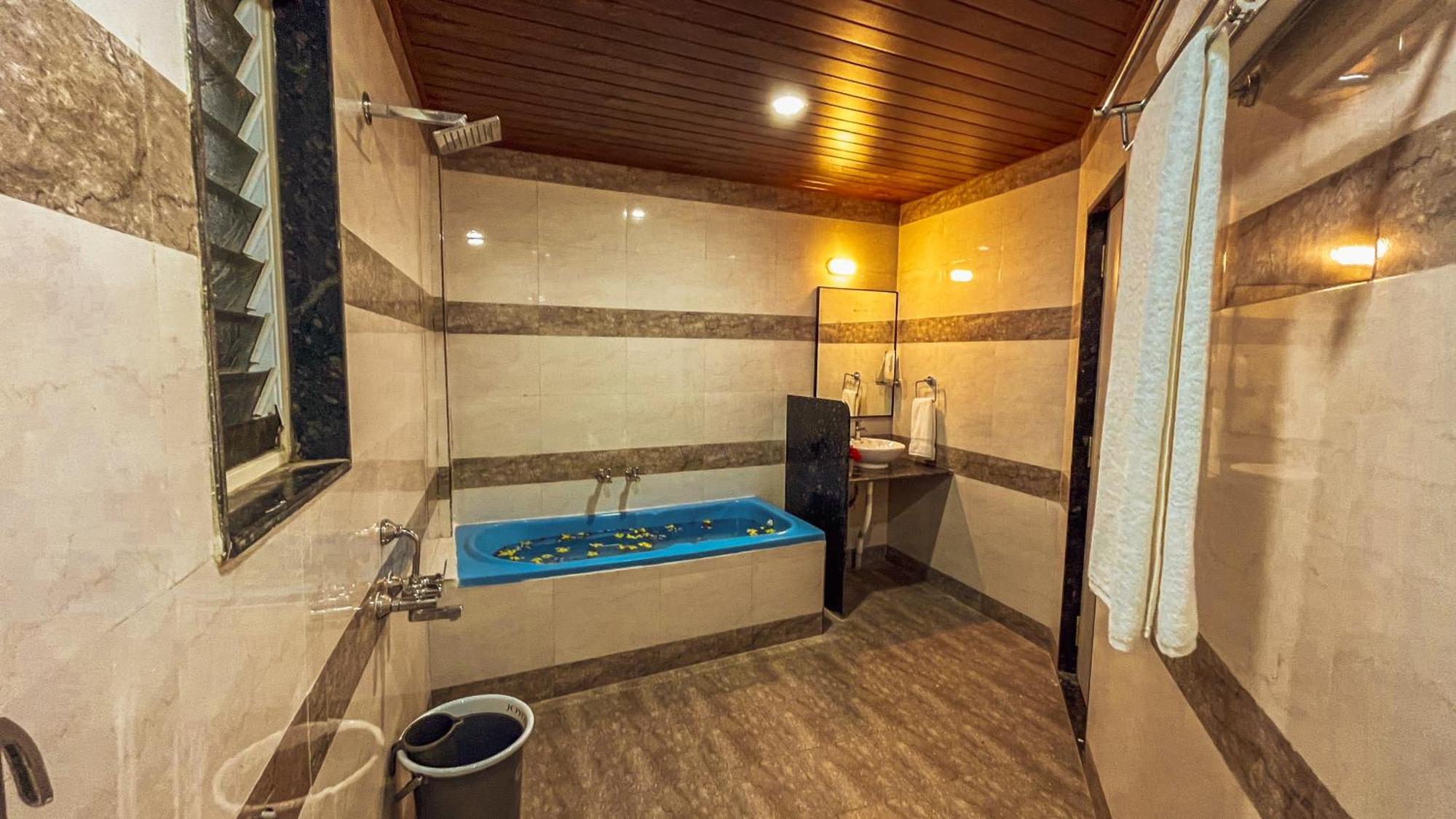 Regenta Bharti Amusement & Adventure Resort Pune, Urulikanchan Uruli Kānchān Εξωτερικό φωτογραφία