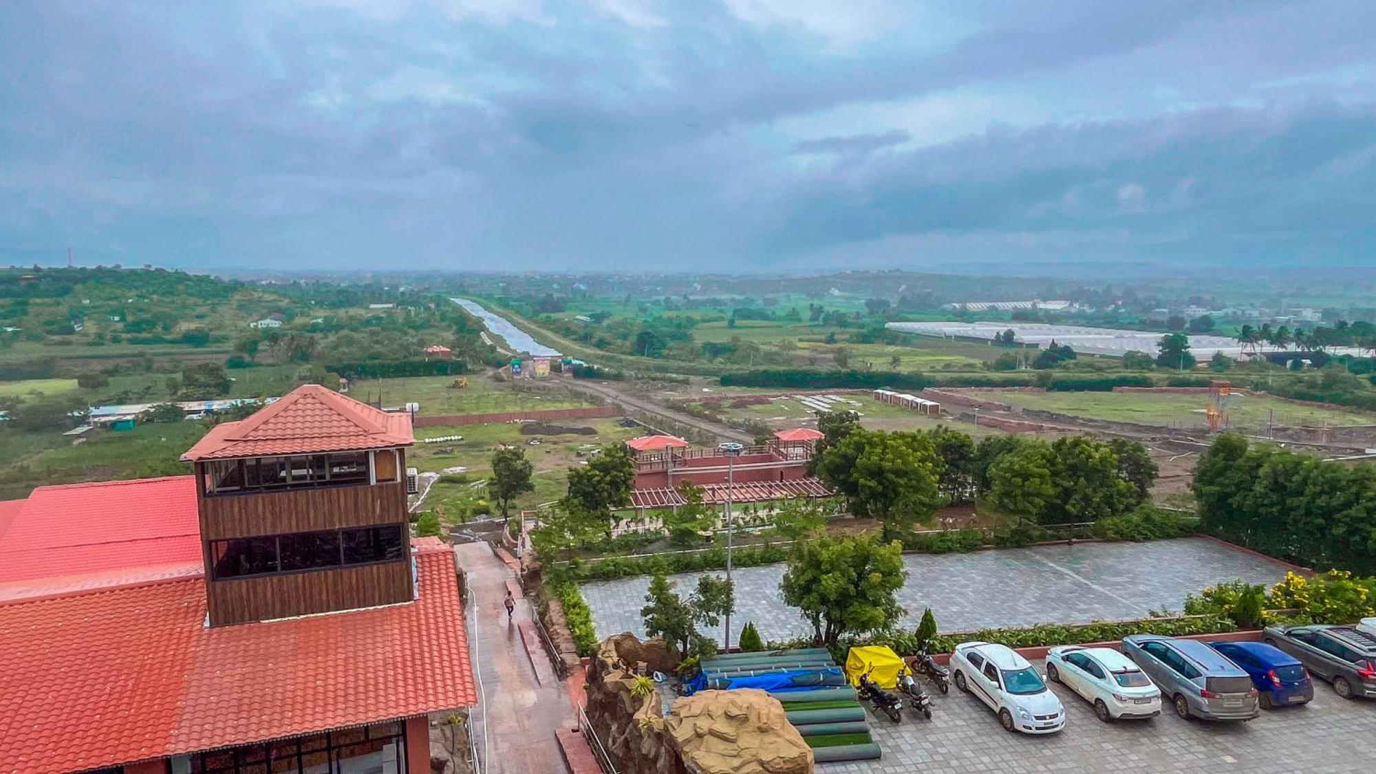 Regenta Bharti Amusement & Adventure Resort Pune, Urulikanchan Uruli Kānchān Εξωτερικό φωτογραφία